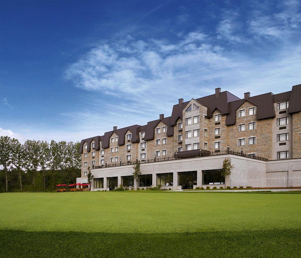 Doubletree By Hilton Quebec Resort Bagian luar foto