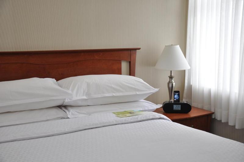 Doubletree By Hilton Quebec Resort Bagian luar foto